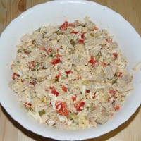 Салат Зимняя сказка курица маринованные огурцы