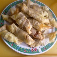 Рогалики из слоеного теста с начинкой
