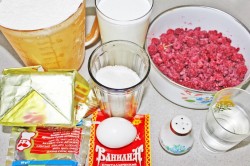 Пирожки с малиной замороженной рецепт с фото. pirozhki s malinoi 1437835215 fe 0 min. Пирожки с малиной замороженной рецепт с фото фото. Пирожки с малиной замороженной рецепт с фото-pirozhki s malinoi 1437835215 fe 0 min. картинка Пирожки с малиной замороженной рецепт с фото. картинка pirozhki s malinoi 1437835215 fe 0 min. В ягодный сезон многие хозяйки не упускают возможность побаловать своих близких вкусной выпечкой. Мы подобрали для вас 10 вкуснейших рецептов пирогов с малиной. Все они разные и каждый имеет свои особенности.