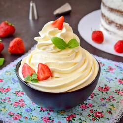 Крем с сахарной пудрой Крем с сахарной пудрой