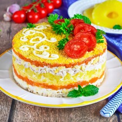 Салат с ананасом и яйцом Салат с ананасом и яйцом