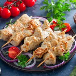 Шашлык на шпажках Шашлык на шпажках