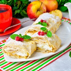 Творог с яблоком Творог с яблоком