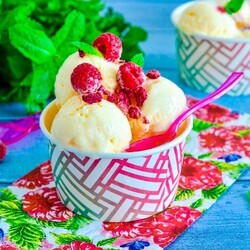 Мороженое пломбир Мороженое пломбир