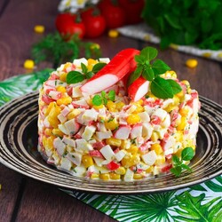 Салат из крабовых палочек Салат из крабовых палочек