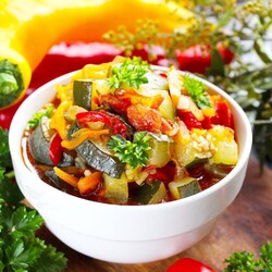 Кабачки в мультиварке Кабачки в мультиварке