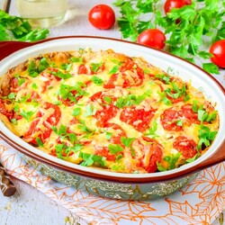 Мясо в духовке с картошкой Мясо в духовке с картошкой