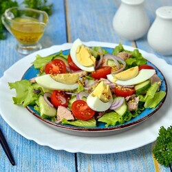 Салат с тунцом Салат с тунцом