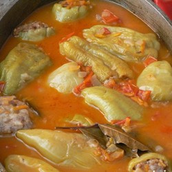 Перец фаршированный в мультиварке Перец фаршированный в мультиварке