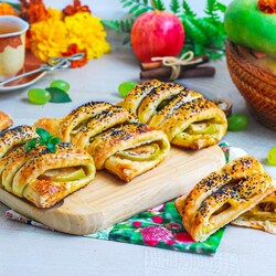 Яблоки в слоеном тесте Яблоки в слоеном тесте