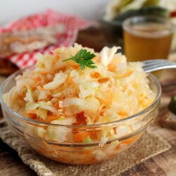 Квашеная капуста в банке на зиму Квашеная капуста в банке на зиму