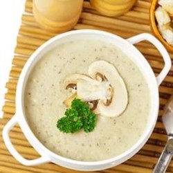Крем суп из шампиньонов Крем суп из шампиньонов