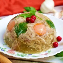 Холодец из рульки Холодец из рульки