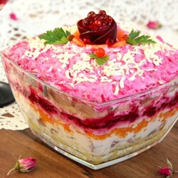 Сельдь под шубой классическая Сельдь под шубой классическая