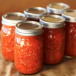 Аджика с хреном Аджика с хреном