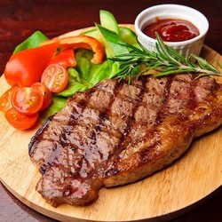 Стейк из говядины Стейк из говядины