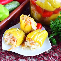Перец фаршированный капустой Перец фаршированный капустой