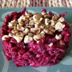 Салат из свеклы с черносливом Салат из свеклы с черносливом