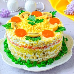 Салат с курицей классический Салат с курицей классический
