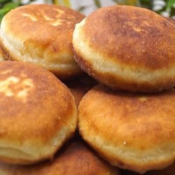 Пышки на сковороде Пышки на сковороде