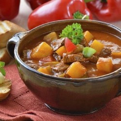 Суп гуляш Суп гуляш