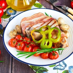 Стейки в духовке Стейки в духовке