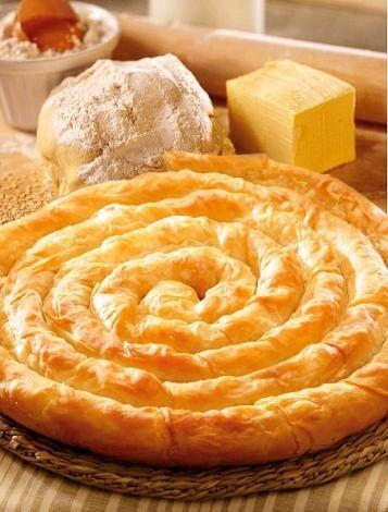 Болгарский пирог Баница с творожной начинкой