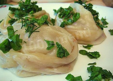 Суп Мантапур с бульоном Суп Мантапур с бульоном