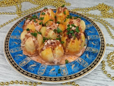 Картофель со свиным фаршем и плавленым сыром в духовке Картофель со свиным фаршем и плавленым сыром в духовке