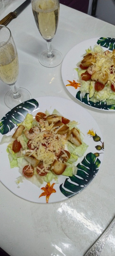 Только здесь с креветками)), тогда я первый раз делала. Только здесь с креветками)), тогда я первый раз делала.