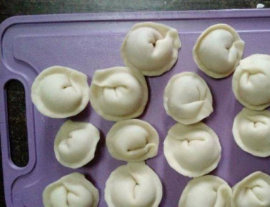 Пельмени по вашему рецепту. Пельмени по вашему рецепту.