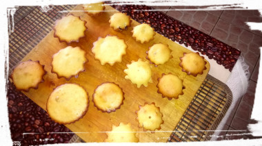 Вот такие кексы у меня вышли.Спасибо за рецепт) Вот такие кексы у меня вышли.Спасибо за рецепт)