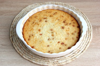 Рисовая запеканка сладкая с изюмом. Рисовая запеканка сладкая с изюмом.