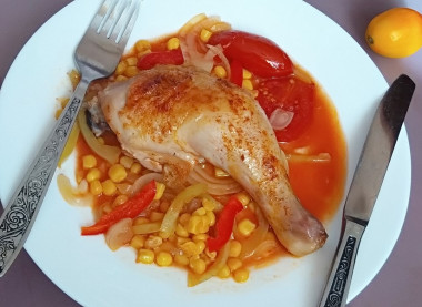 Куриная ножка с чили на подушке из овощей Куриная ножка с чили на подушке из овощей