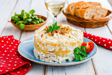 Салат курица ананасы сыр яйцо Салат курица ананасы сыр яйцо