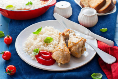 Куриные голени на сковороде Куриные голени на сковороде