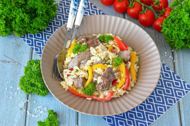 Куриная печень с рисом на сковороде - русское ризотто Куриная печень с рисом на сковороде - русское ризотто