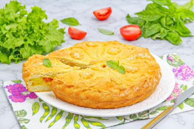 Закрытый пирог с картошкой Закрытый пирог с картошкой