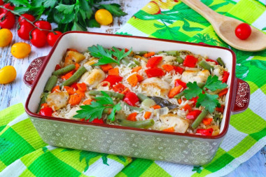 Рис с куриной грудкой и овощами в духовке Рис с куриной грудкой и овощами в духовке