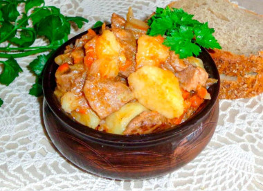 Рагу из филе утки с капустой и картофелем Рагу из филе утки с капустой и картофелем
