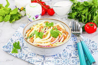 Салат с кальмарами и морковью с огурцом Салат с кальмарами и морковью с огурцом