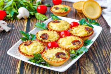 Жульен с грибами в тарталетках в духовке Жульен с грибами в тарталетках в духовке