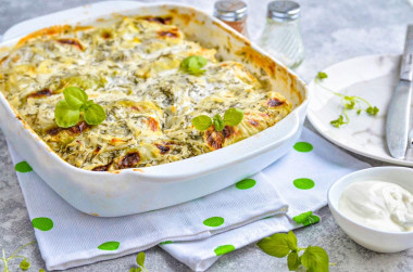 Голубцы в сметанном соусе в духовке Голубцы в сметанном соусе в духовке