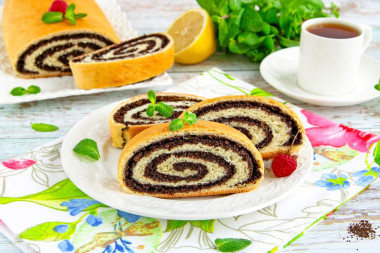 Постный рулет с маком Постный рулет с маком