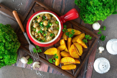 Грибы в сливочном соусе в духовке по-деревенски Грибы в сливочном соусе в духовке по-деревенски