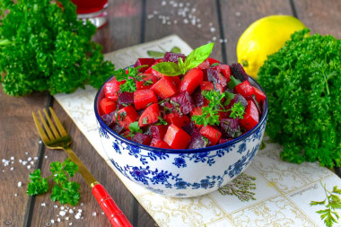 Салат из вареных овощей Салат из вареных овощей