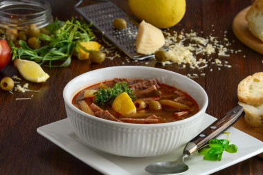 Солянка с перловкой Солянка с перловкой