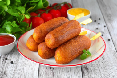Корн доги на сковороде Корн доги на сковороде