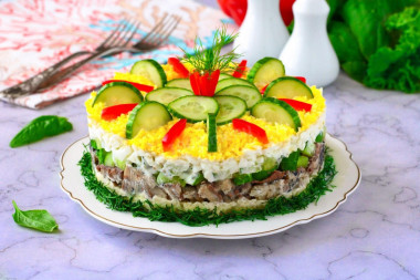 Салат из иваси консервы Салат из иваси консервы