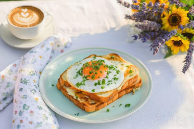 Сэндвич Крок-мадам Сэндвич Крок-мадам